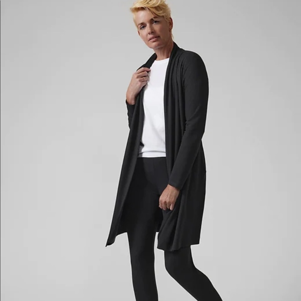 Black athleta wind down sleep robe